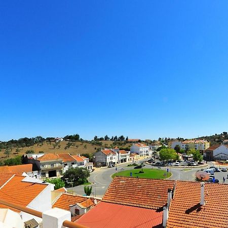 Apartamentos Bau-Doce Cercal do Alentejo الغرفة الصورة